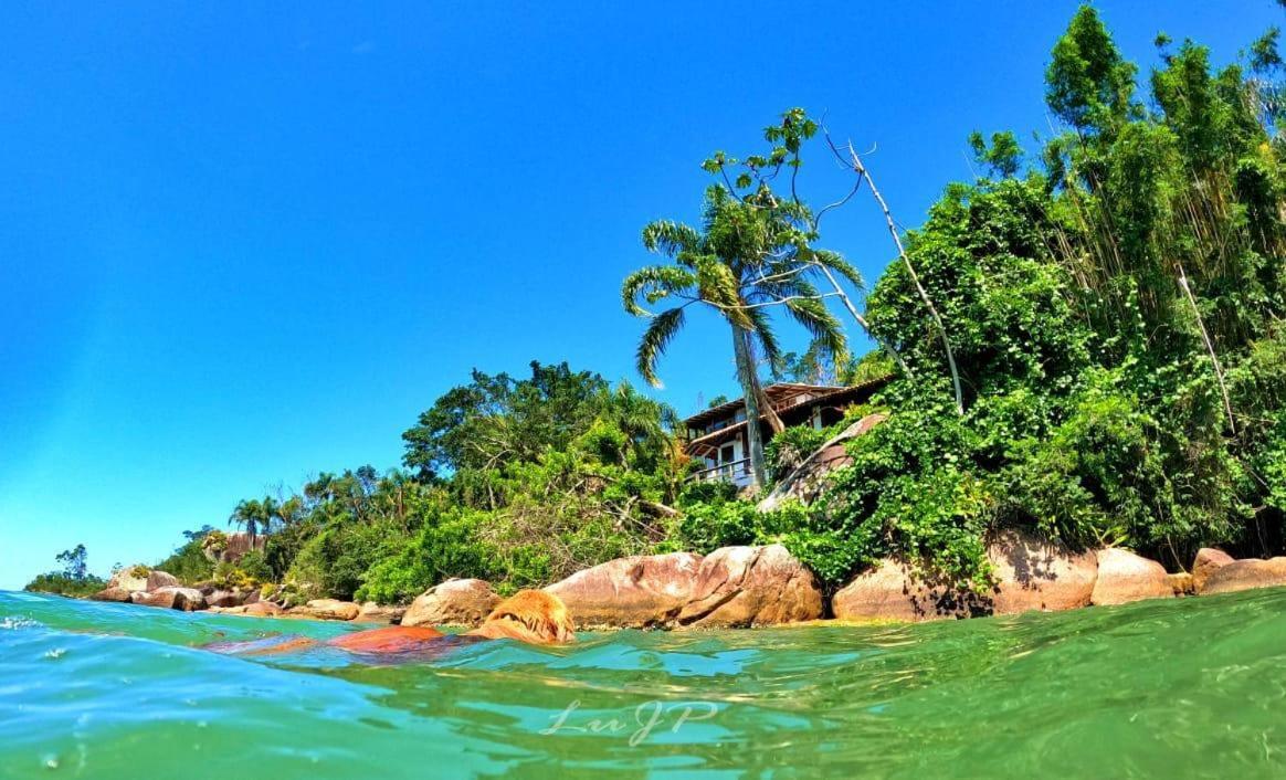 Villa Dos Ganchos ゴヴェルナドール・セウソ・ラーモス エクステリア 写真