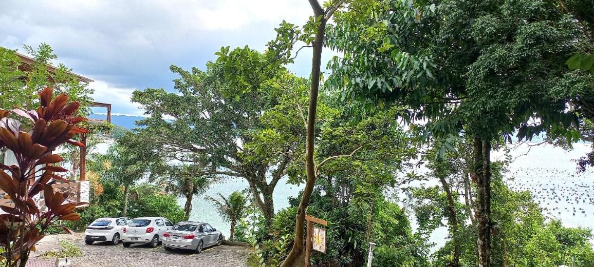 Villa Dos Ganchos ゴヴェルナドール・セウソ・ラーモス エクステリア 写真
